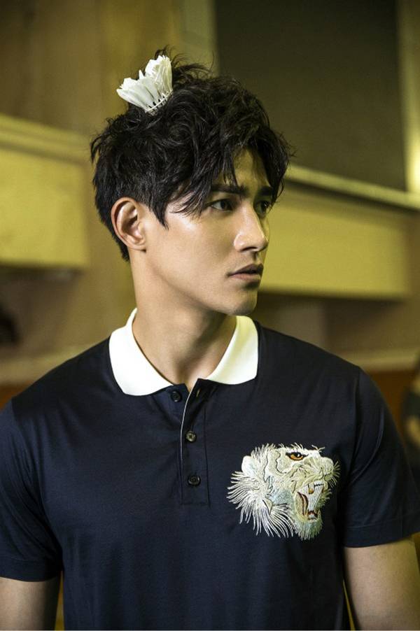 &ldquo;双面男神&rdquo;李子峰帅气运动时尚大片