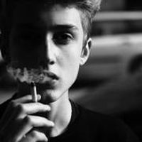 欧美成熟男生魅力头像图片