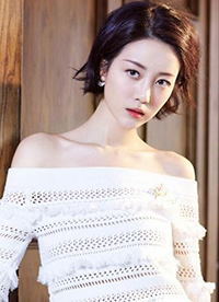 李溪芮早春图片写真曝光 演绎“时装精”潮范养眼