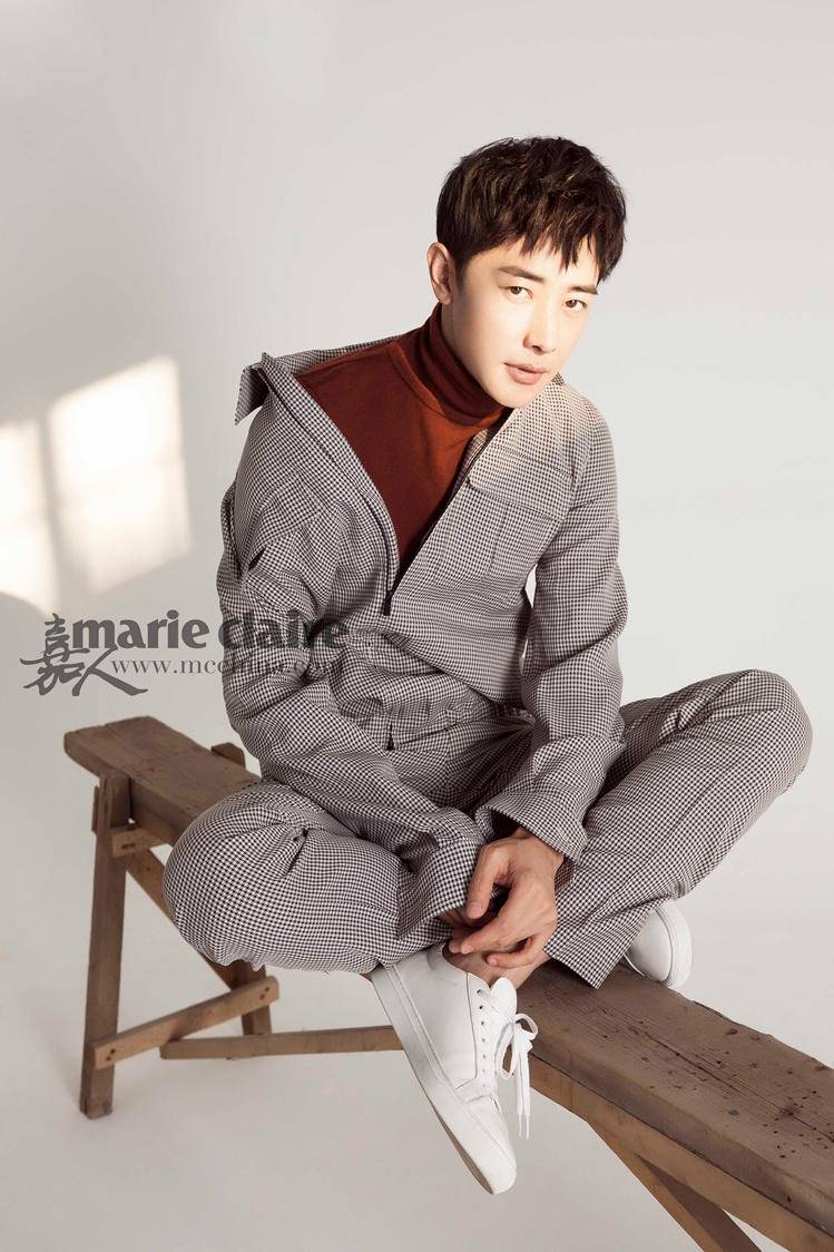 罗晋最新时尚大片曝光 示范冬日暖男穿搭