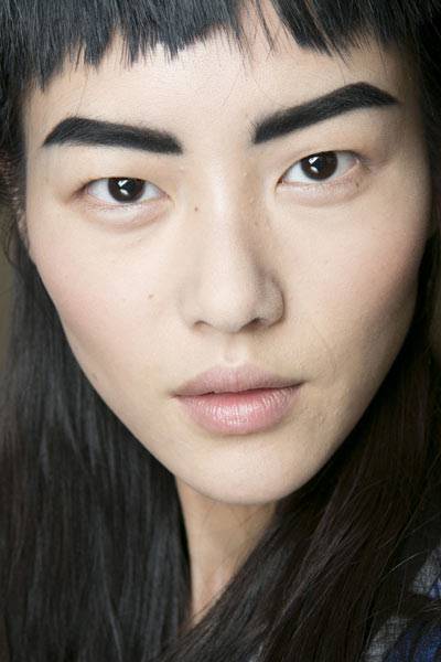 带这10款妆容去上班绝对是禁忌