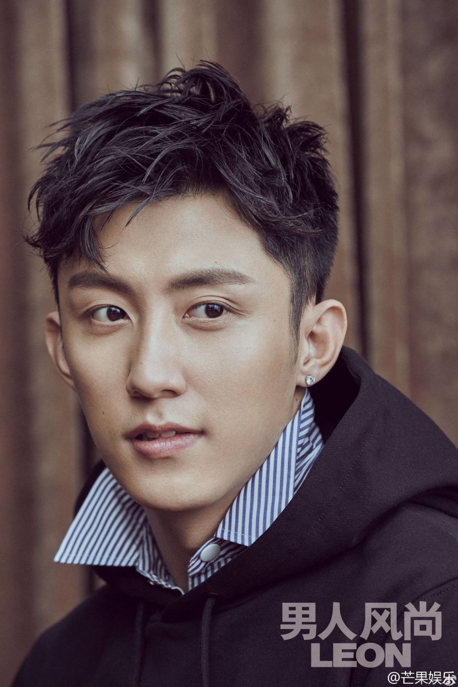 黄景瑜最新帅气写真公开 俊朗面孔彰显男人风尚