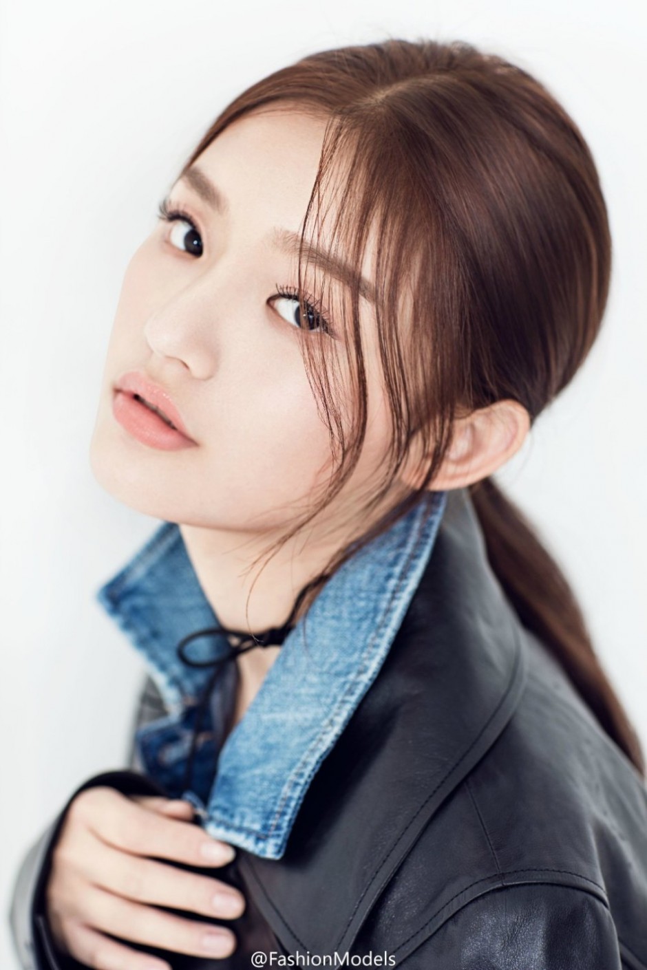 星女郎林允早春写真图片 清新灵动镜头感十足