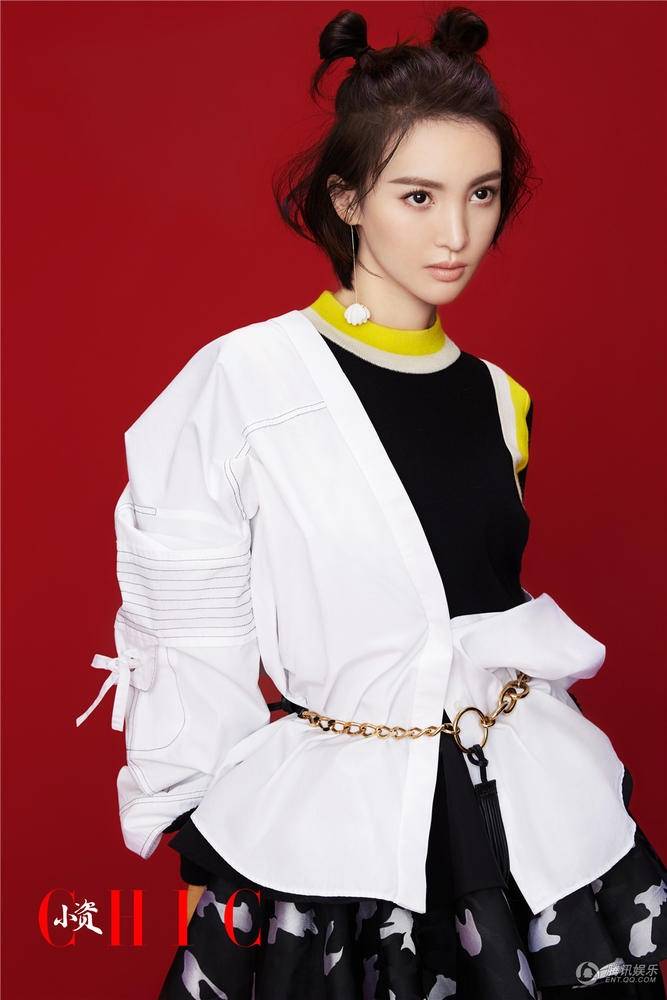 金晨最新时尚写真大片 轻松hold住多种造型