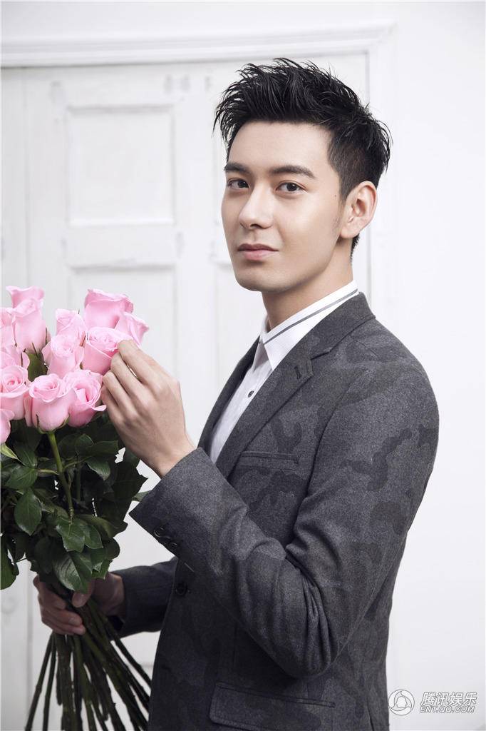 演员陈星旭写真大片 宠溺眼神开启情人节诱惑