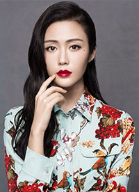 演员汤晶媚最新写真曝光 妩媚泪痣上演湿发诱惑