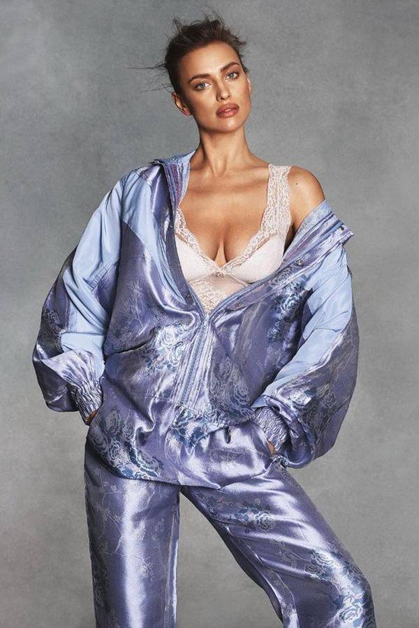 C罗前女友伊莲娜时尚大片 性感迷人尽显女神风范