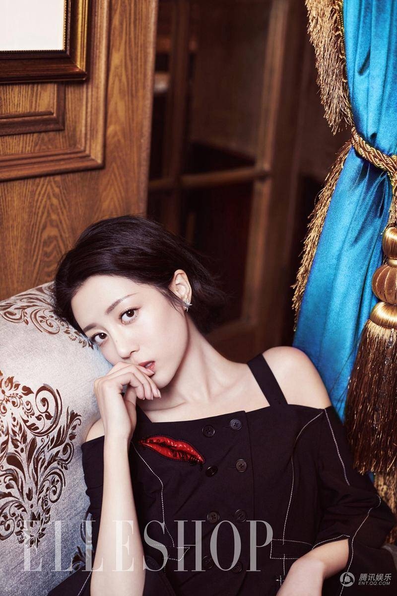 李溪芮早春图片写真曝光 演绎&ldquo;时装精&rdquo;潮范养眼