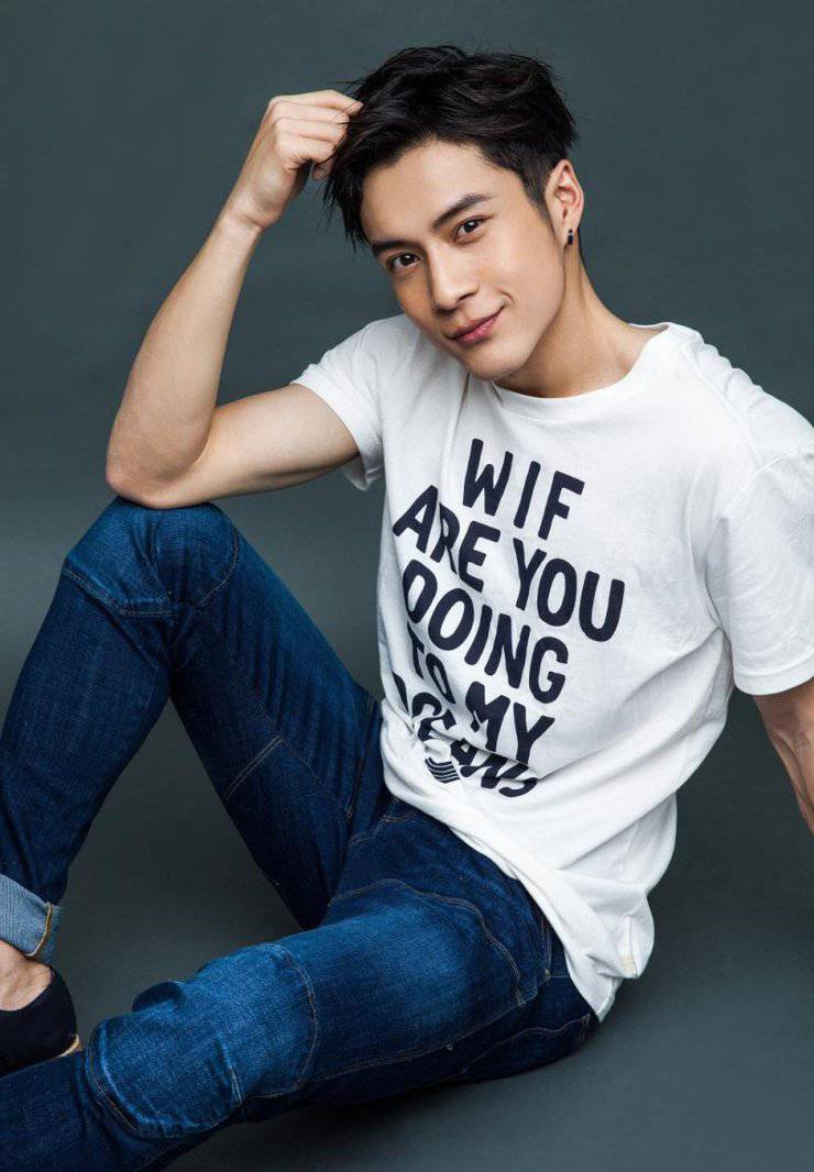 内地小生韩东君阳光帅气运动型男写真