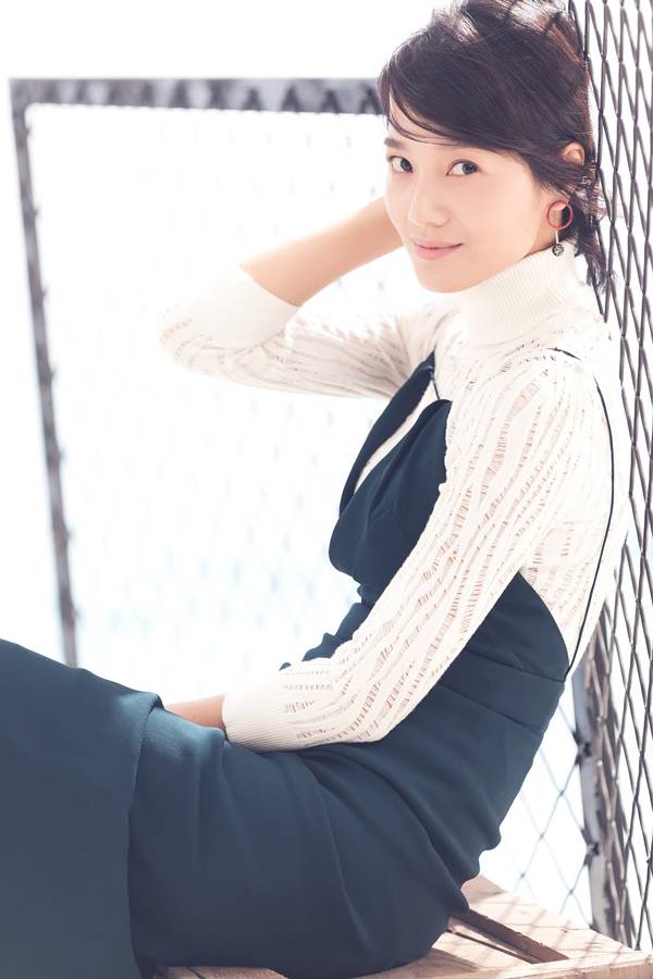 朱丹最新写真大片曝光 尽显慵懒随性范儿