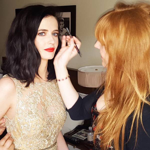 探秘金球奖后台明星彩妆产品