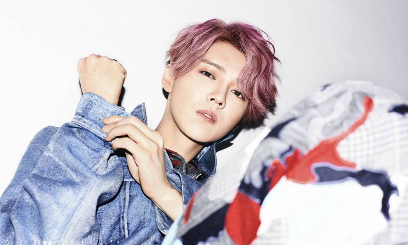 鹿晗摄影写真大图曝光 化身运动活力少年