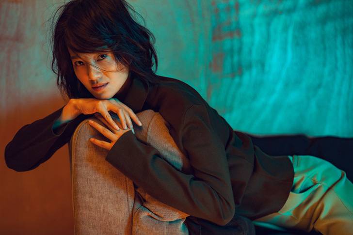 朱丹最新写真大片曝光 尽显慵懒随性范儿