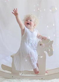 另类美！摄影师为白化病人拍唯美大片