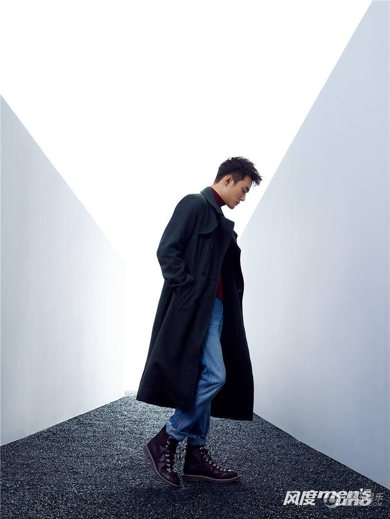 王凯时尚写真大片 目光慵懒风格雅痞率性