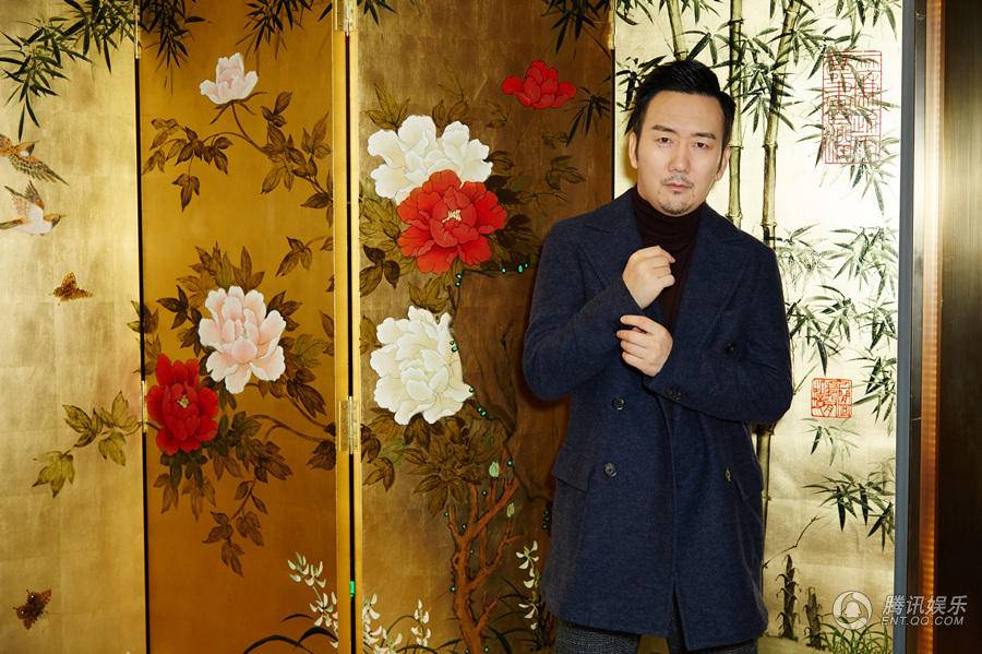 筷子兄弟王太利写真曝光 眼神深邃展萌叔魅力