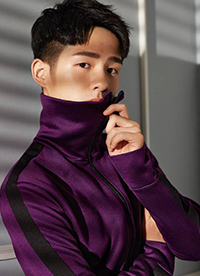 刘昊然时尚写真大片曝光 清秀面容眼神撩妹