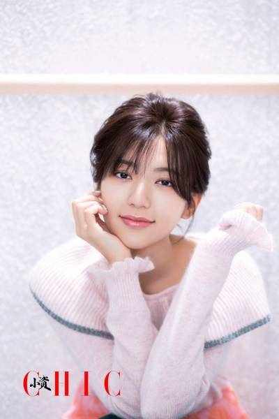 郭雪芙最新杂志写真 为舞者拍摄画风清新