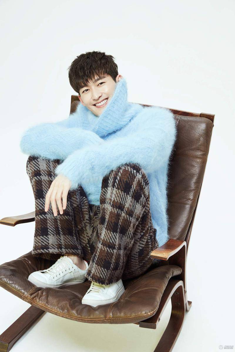 张翰最新写真大片曝光 冬日暖男上线