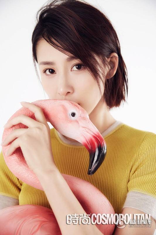 内地女演员贾青写真大片 清新自然笑容温暖