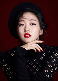 金高银最新画报曝光 散发清纯又性感多样魅力