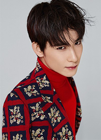 吴昊泽帅气写真大片 上演花美男极致诱惑