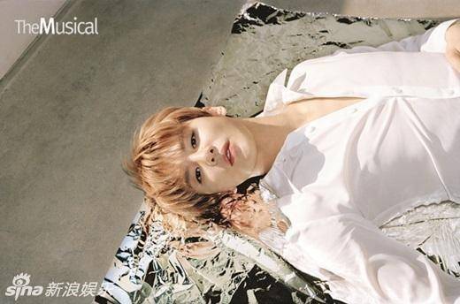 JYJ金俊秀时尚写真大片 金发眼线造型前卫