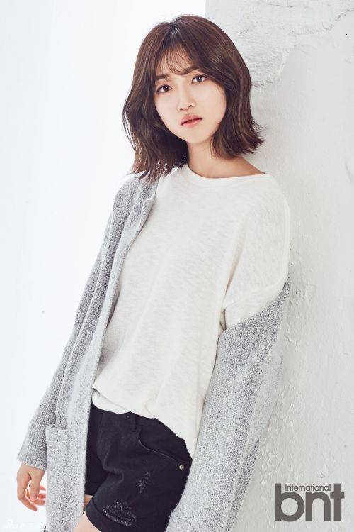 韩国演员表艺珍写真画报 自然清新展迷人魅力