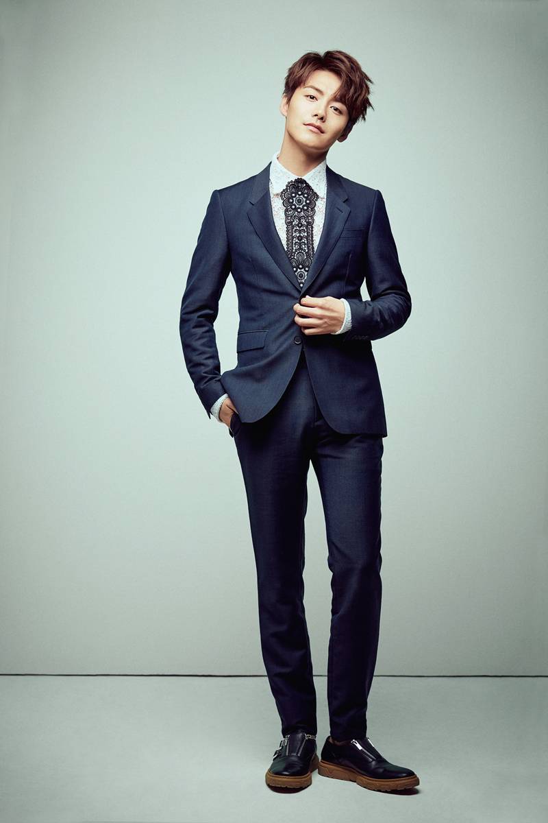 马天宇轻熟男写真照 阳光男神颜值爆表