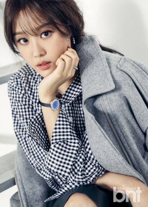 Secret成员宋枝恩写真 大眼闪闪展双重魅力