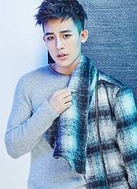 Lawrence罗伦希暗黑系写真 尽显雅痞风范