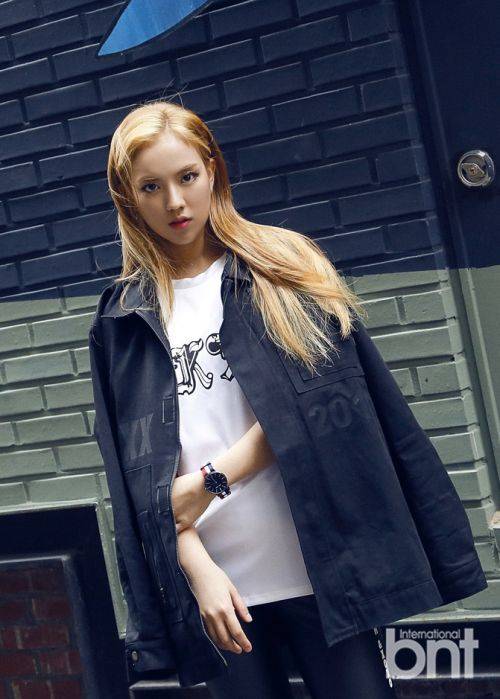 韩国歌手Unpretty Janey写真 金色长发凸显气质