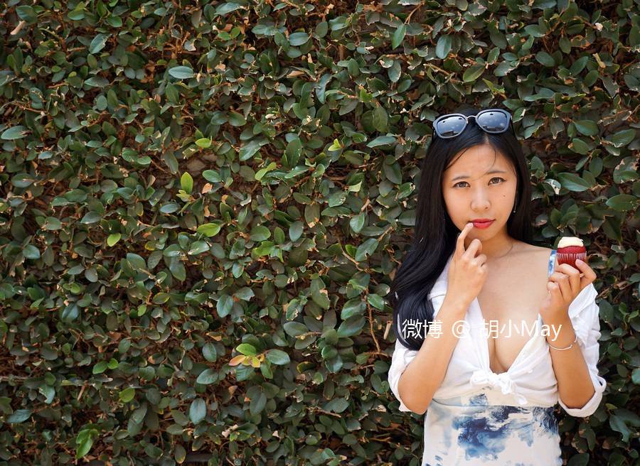 胡小May 吃货也可以性感和美丽