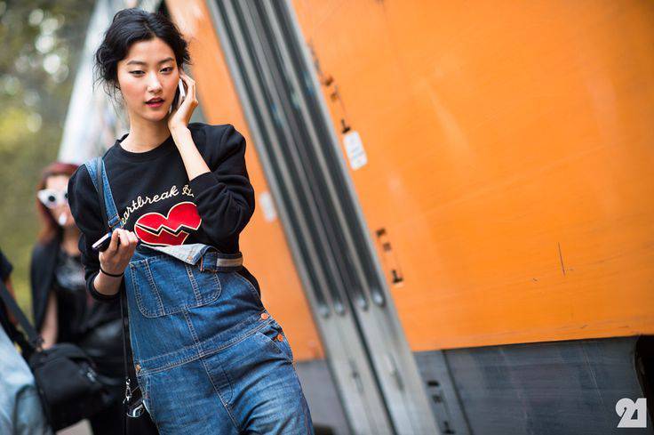 韩国模特朴智慧时尚简约实用街拍