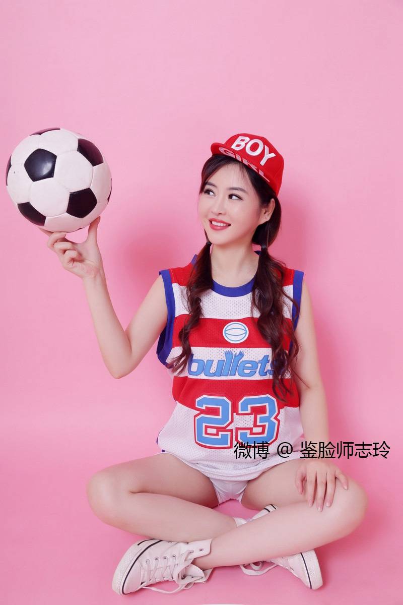 鉴脸师志玲的古装艺术照撩倒一片网友 含香那套简直就是原版重现