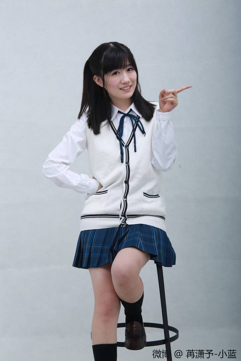 B站舞蹈系元气美少女蓝 来自二次元的治愈系少女