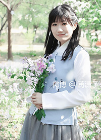 B站舞蹈系元气美少女蓝 来自二次元的治愈系少女