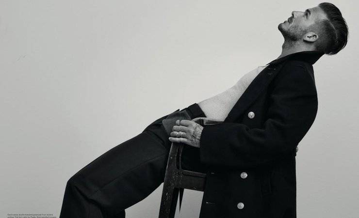 贝克汉姆黑白写真集 性感半裸演绎完美型男