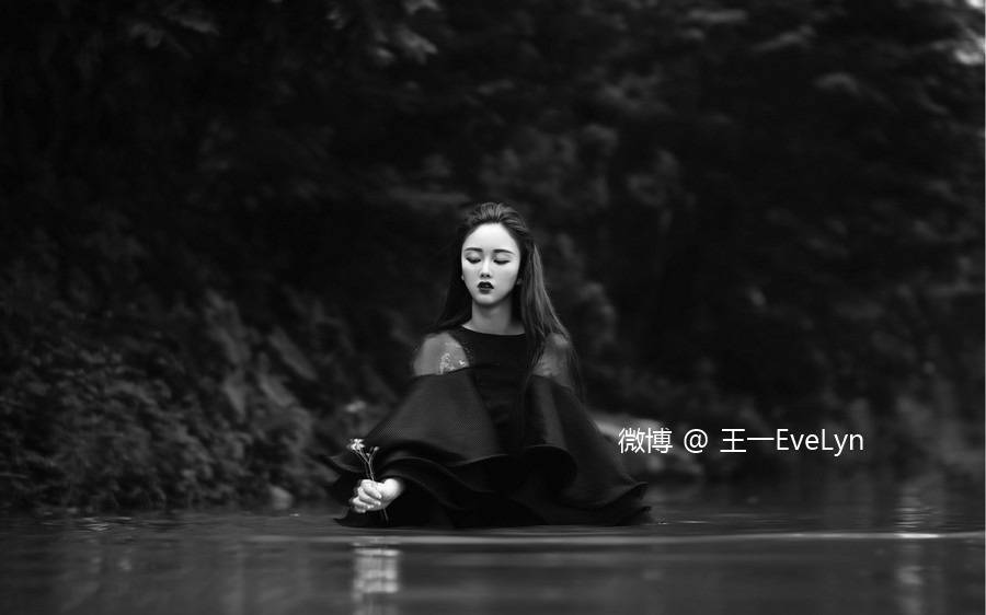 真不敢相信 王一EveLyn居然是能玩转高冷和慈善的妹纸