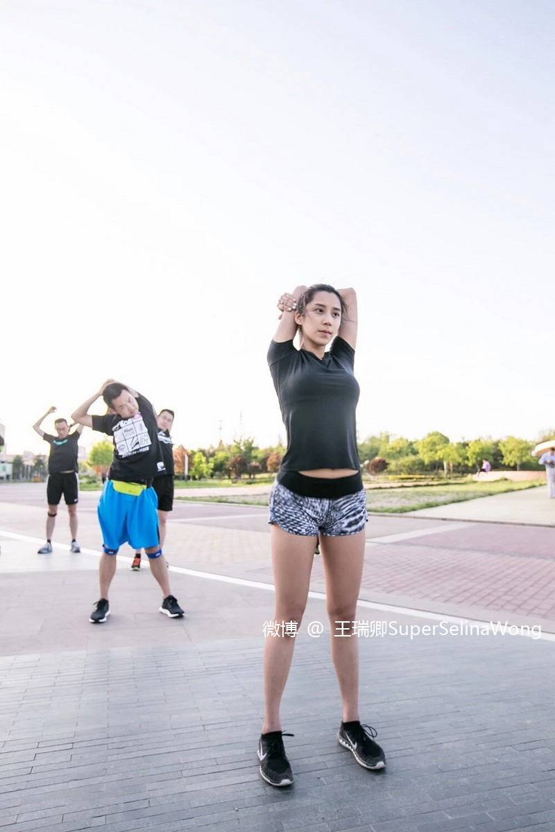 颜好身材好 爱健身的王瑞卿SuperSelinaWong气质好迷人