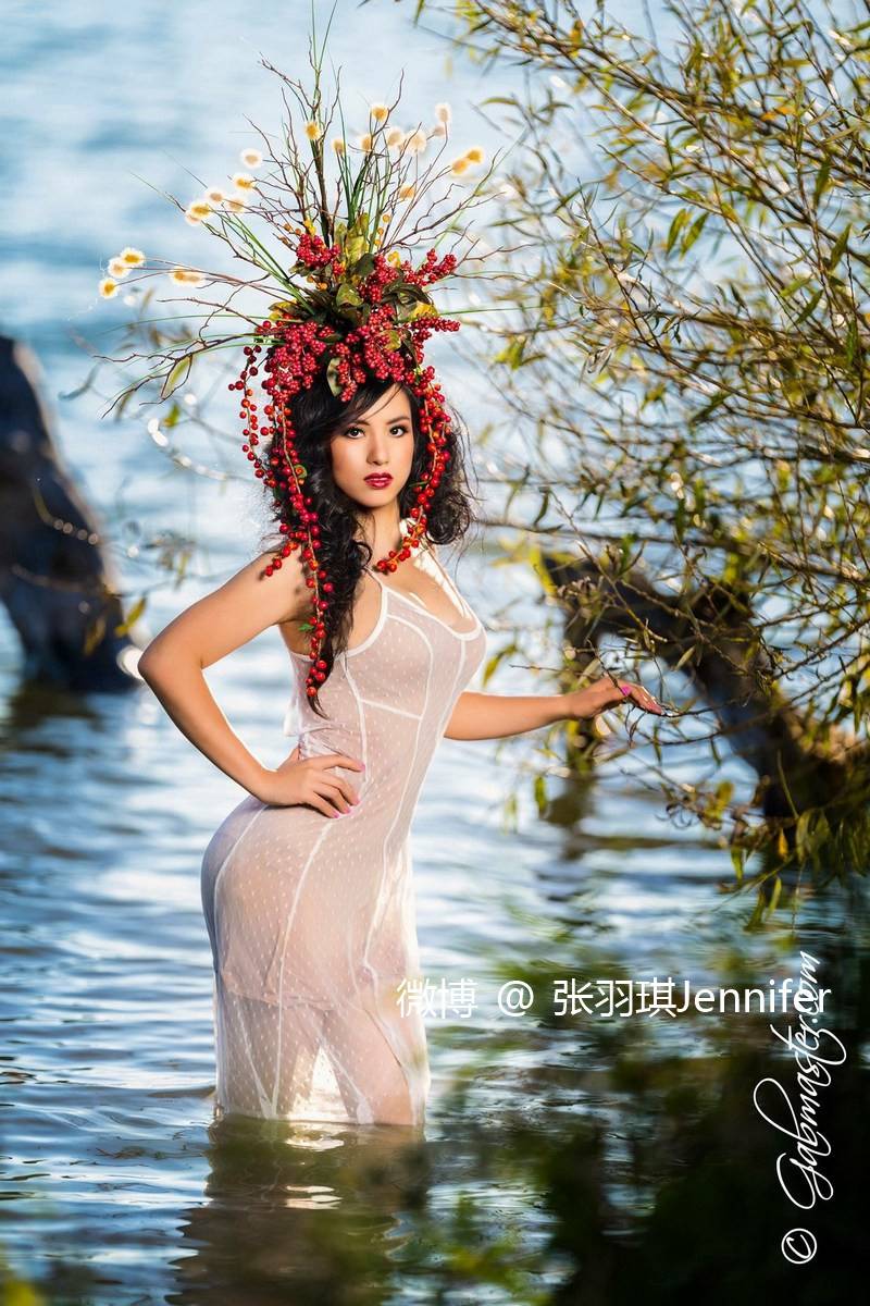 身材傲娇堪比柳岩 张羽琪Jennifer还是个胸大颜好的古典美人