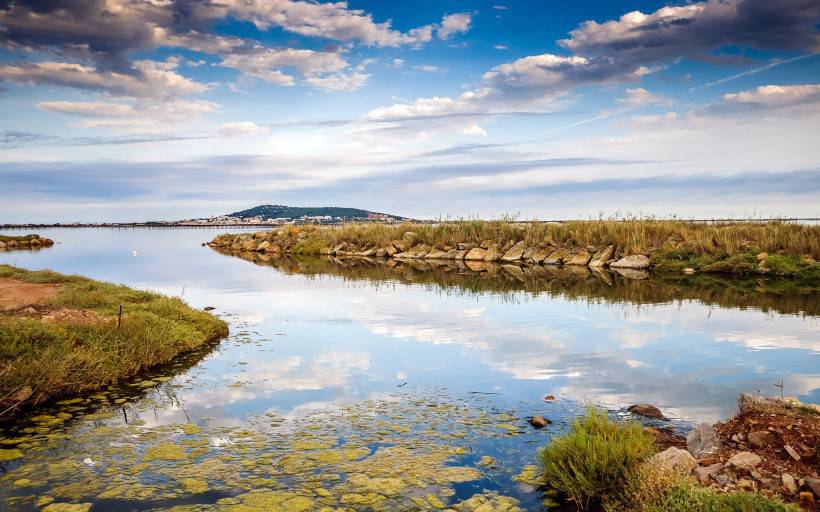 大自然湖泊风景桌面壁纸