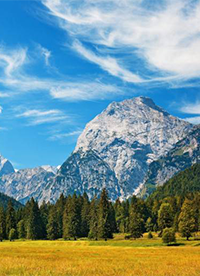 秀丽河山大自然绿色风景图片