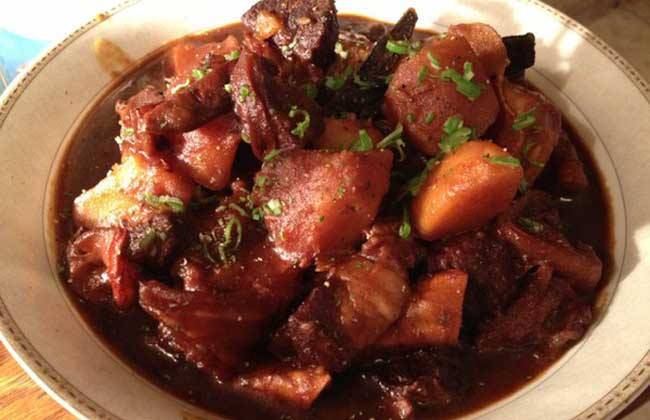 红烧牛肉的家常做法 这样做牛肉味道很不错