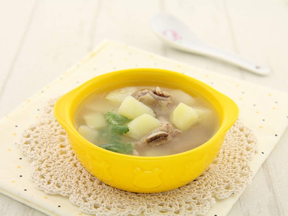 土豆排骨汤