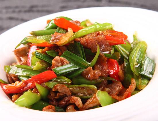 辣椒炒肉的家常做法 这样做不失口感又健康