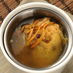 炖鸡汤做法 这样做的鸡汤有疗效作用