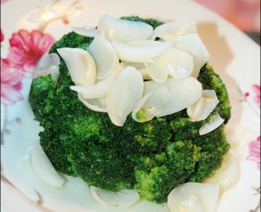 清炒西兰花 助你开胃消食的好食物