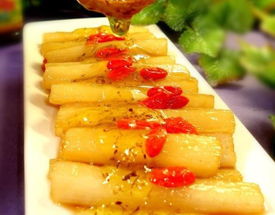 山药是种药食俱佳的好东西，山药怎么做好吃