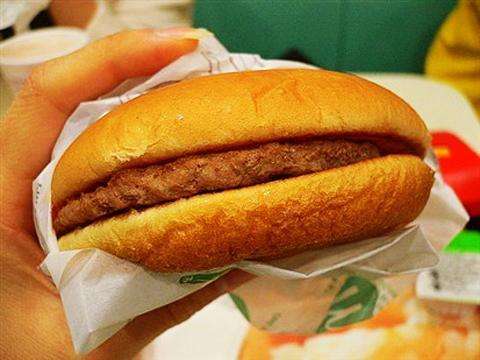 几种经典的汉堡包做法 足不出户也能吃上美味的汉堡